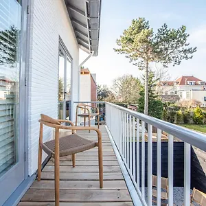 Marley's Beachhouse - Luxury Guest With Balcony Niederlande