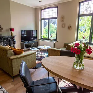 https://suite-105.maastrichthotels.net