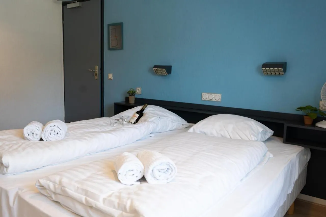 Hotel Gaudi Valkenburg aan de Geul 3*,  Netherlands